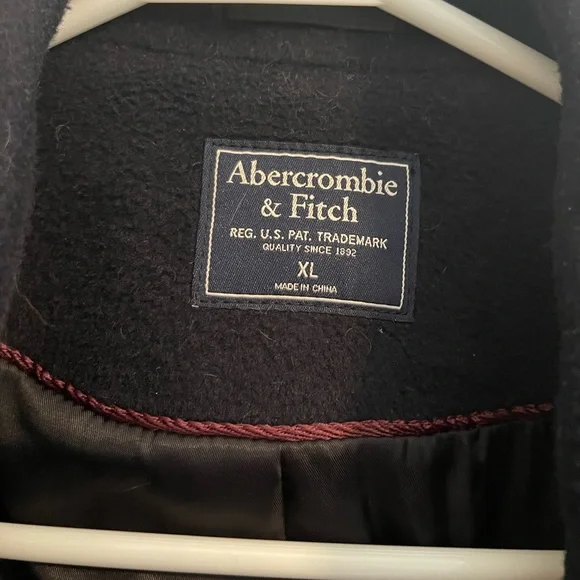 Men’s Abercrombie peacoat - Picture 2 of 2